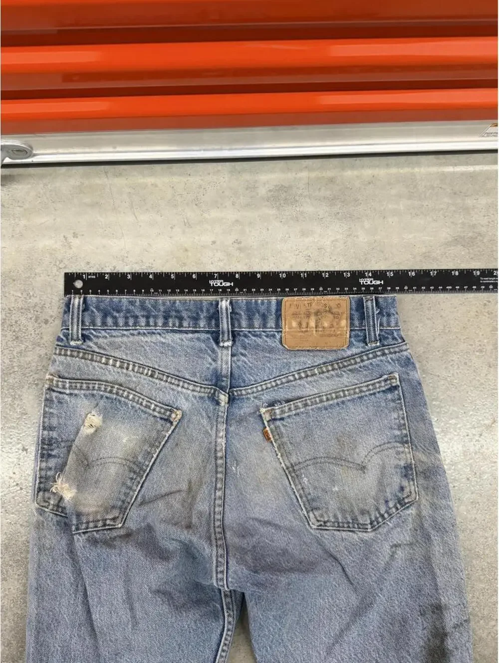 vintage levis 501 made in usa faded blue straight leg jeans size 32 x 30